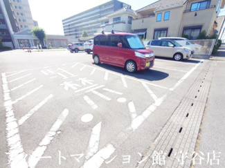 【駐車場】