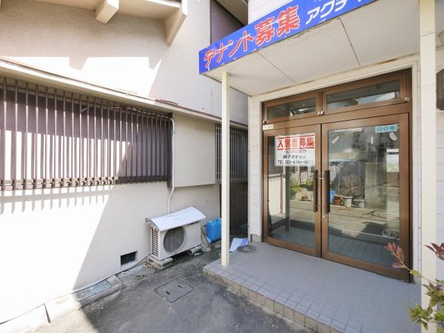 アクティブ生駒のエントランス