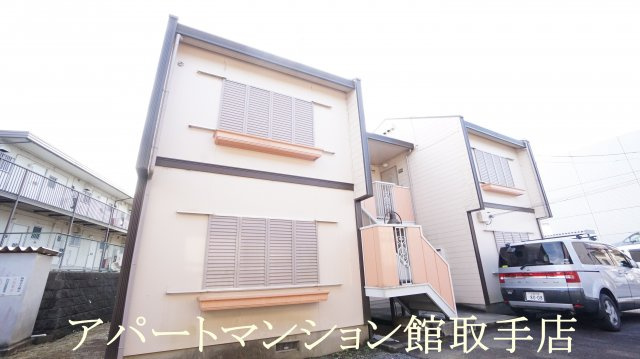 パークサイド西取手Ｂ棟の外観