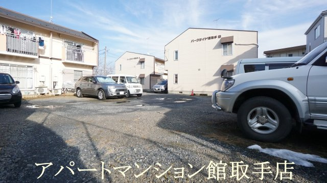 パークサイド西取手Ｂ棟の駐車場