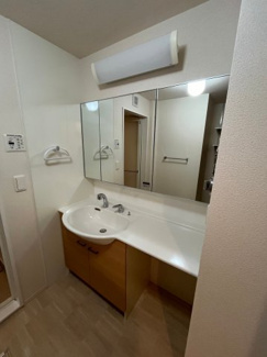 【独立洗面台】 | Wembley