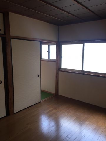 若王寺二丁目貸家のキッチン