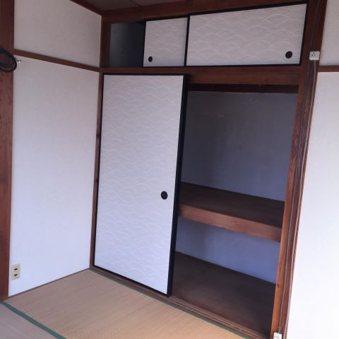 若王寺二丁目貸家の和室