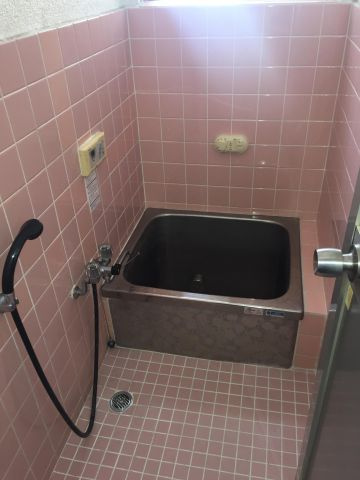 若王寺二丁目貸家の浴室