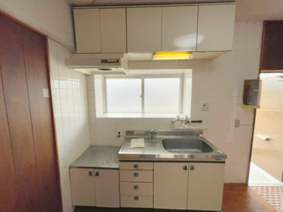 【キッチン】 | 平良アパート | ※写真と現状が異なる場合がございます