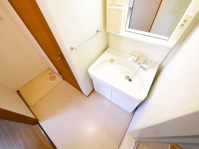 サンリッチの洗面所|洗濯機を室内に置けますよ