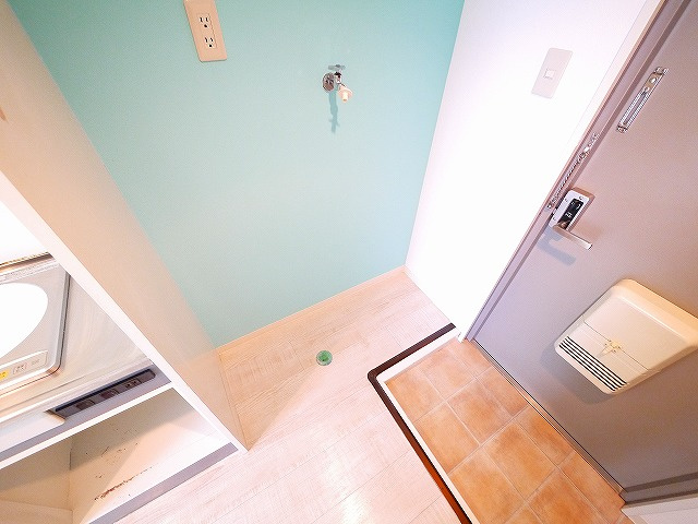 シャトレーの設備|室内洗濯機置き場です