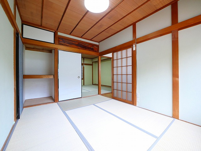 帝塚山６丁目テラスハウスの和室