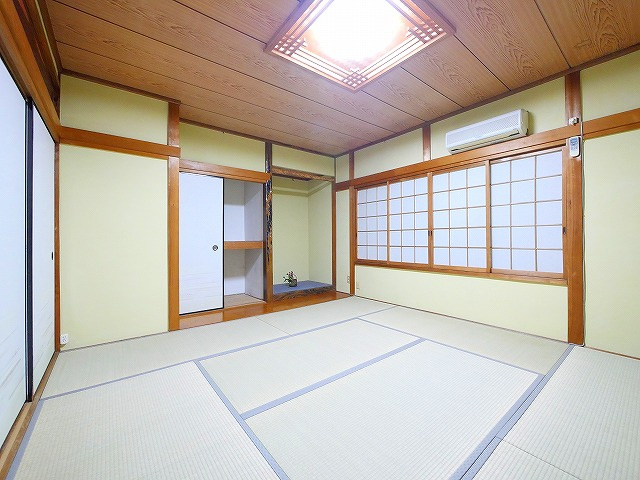 帝塚山６丁目テラスハウスの和室
