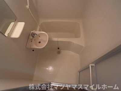 【浴室】 | ランドロードトミオ