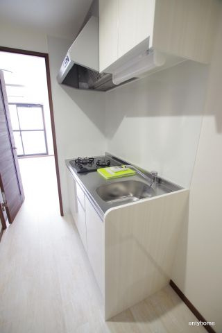 ウインズコート西梅田2　仲介手数料無料のキッチン