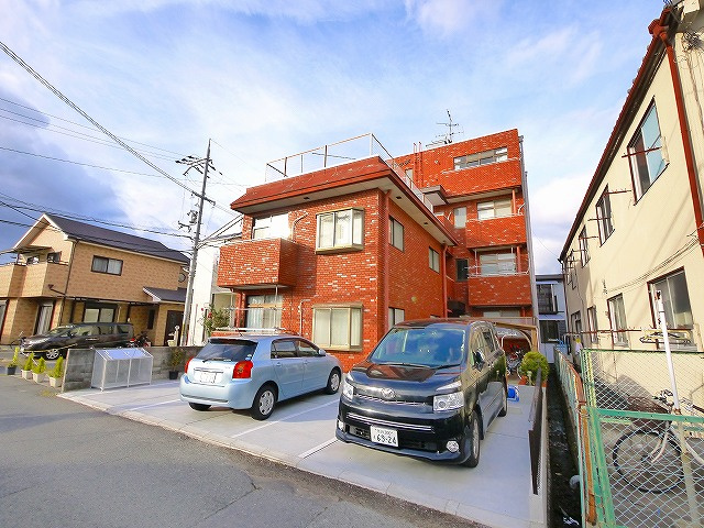 オークビレッヂの外観