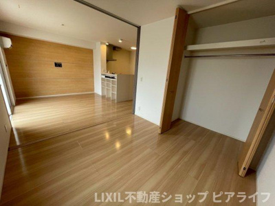 【洋室】 | Ｒａｆｆｉｎｅ　Ｂｉｗａ