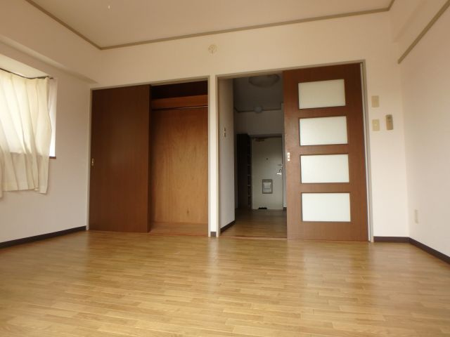 豊成ビルの収納
