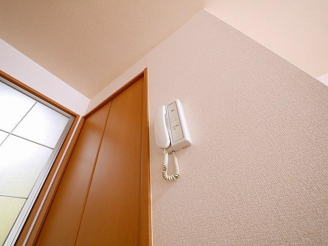 グランドゥール西大寺のセキュリティ|インターホン付き