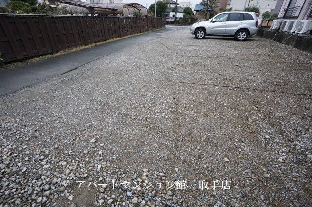 取手セントラルハイツ駐車場