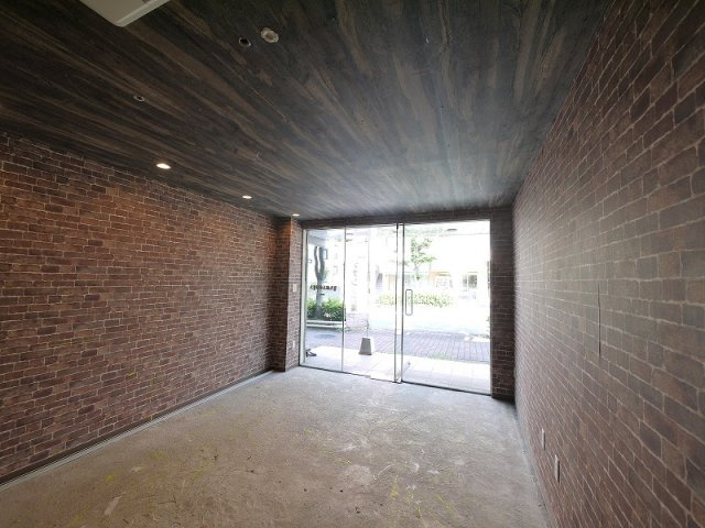 東海マンションのロビー