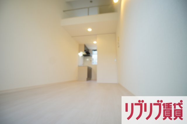 レガーロ千葉中央の居間・リビング