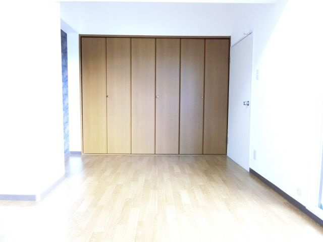 ガーデンハイム狭山A棟の寝室