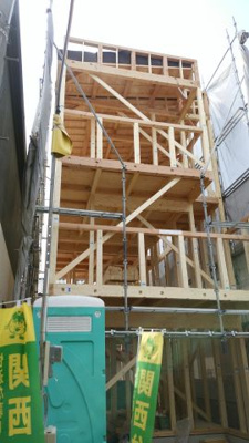 【外観：施工例】 | イーストヒルズ！永和 | この外観パースはハピネス！永和ヒルズ２号地のものです。準備が出来次第、更新させて頂きます。