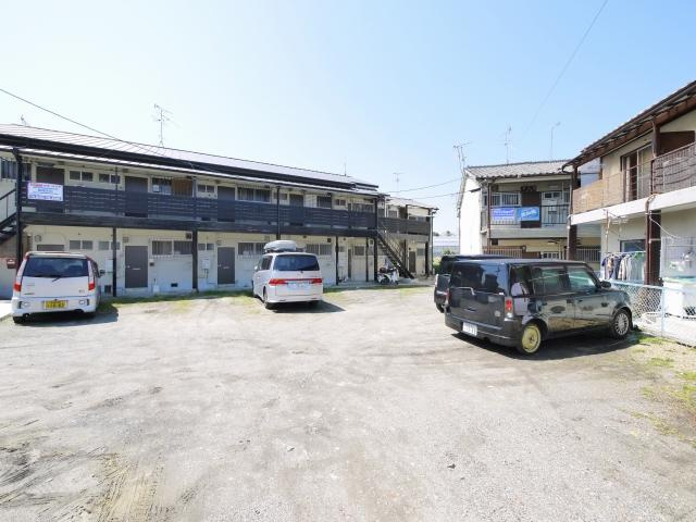 太治荘の駐車場|駐車場完備です