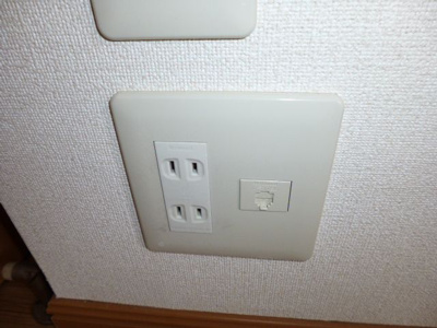【設備】 | ボンヌール | 電話モジュラー