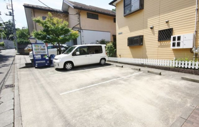 【駐車場】 | ラーフバレイ | ラーフバレイ　　　ペット飼育可テラスハウス