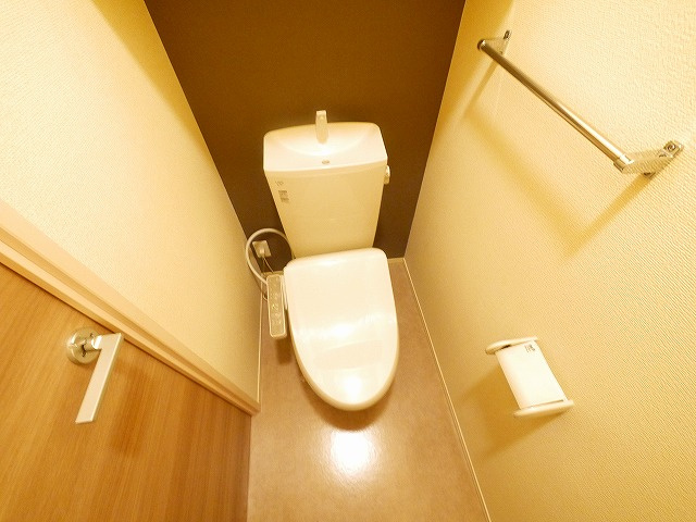 ココドミールのトイレ|コンパクトで使いやすいトイレです