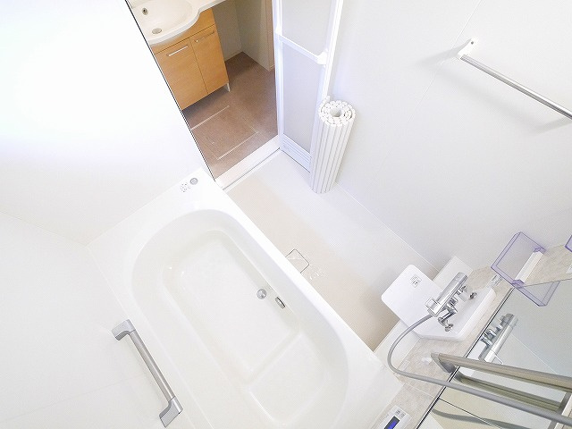 ココドミールの浴室|落ち着いた空間のお風呂です