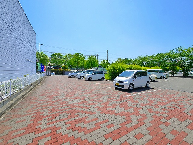 サンビレッジ天理Aの駐車場|駐車場完備です