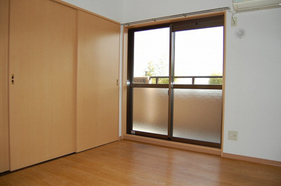 【寝室】 | トゥインクルパーク