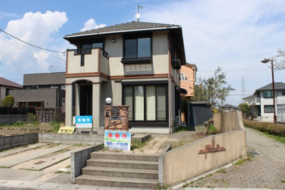 【外観】 | 大津市雄琴北二丁目21-1 戸建て | 建物外観