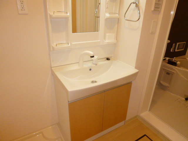 カーサ　ソレイユの独立洗面台|洗髪洗面化粧台