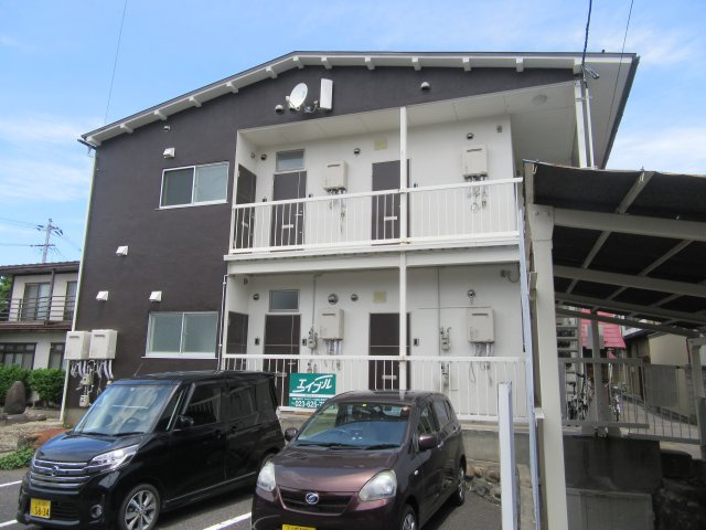 Chatsworth七日町の駐車場