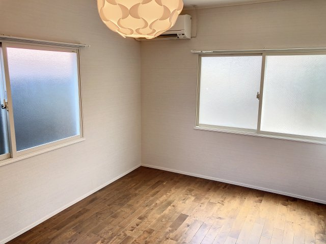 Chatsworth七日町の洋室|個人の部屋や寝室として使える洋室です