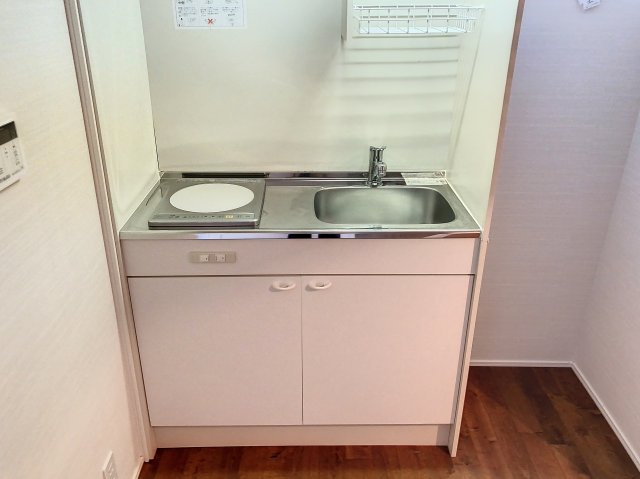 Chatsworth七日町のキッチン|コンパクトなキッチンで掃除もラクラク