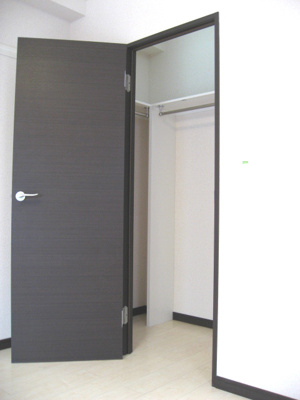 【収納】 | クレイノファミーユＳ | クローゼット有り