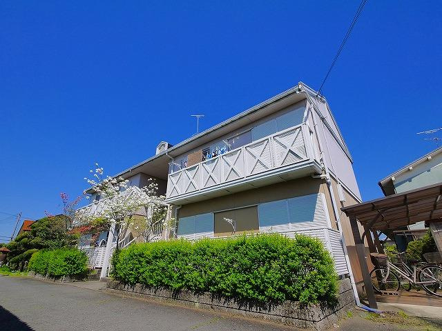 エガリテハイツＢの外観