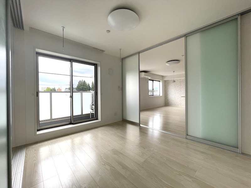 メゾンマスト名須川Ｂの寝室