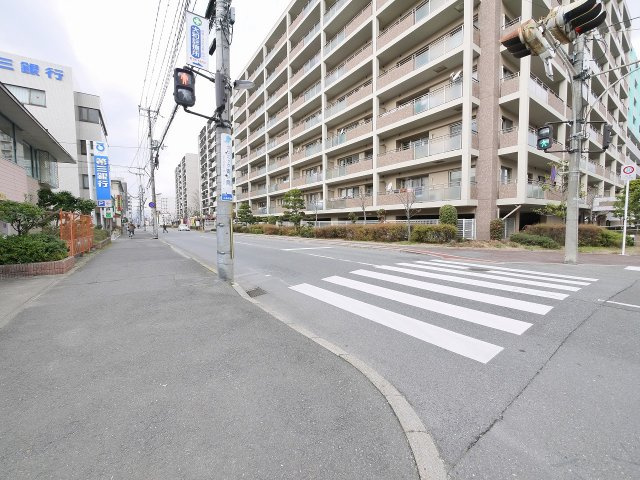 インフィニティの周辺