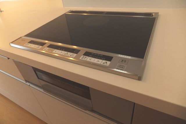 メゾンマスト名須川のキッチン