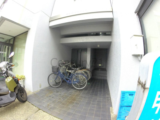 【エントランス】