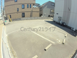 【駐車場】
