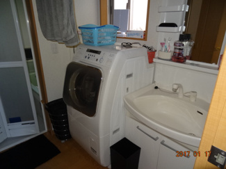 【独立洗面台】 | さいたま市緑区宮本2丁目　高台南道路に面するカースペース2台の中古住宅