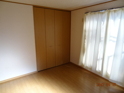 【洋室】 | さいたま市緑区宮本2丁目　高台南道路に面するカースペース2台の中古住宅