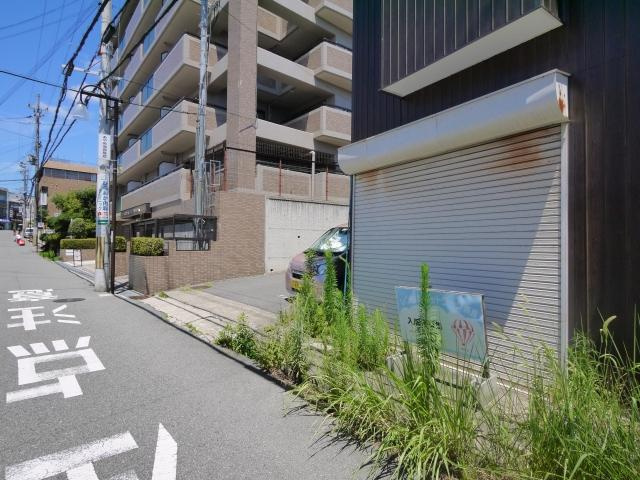 あやめ池店舗・事務所の周辺