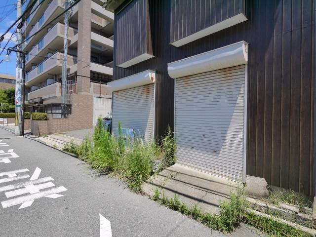 あやめ池店舗・事務所の周辺