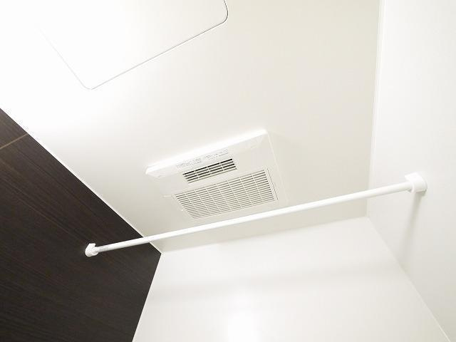 カーサ　アリエッタの設備|お風呂には浴室乾燥機もついてます