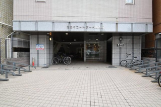 【エントランス】 | エントランス