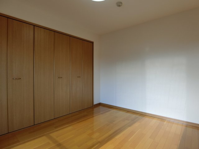 リバーコートCの洋室